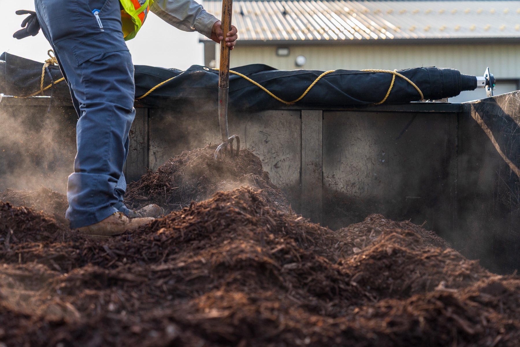 KD office garage shop team morning loadout mulch-1