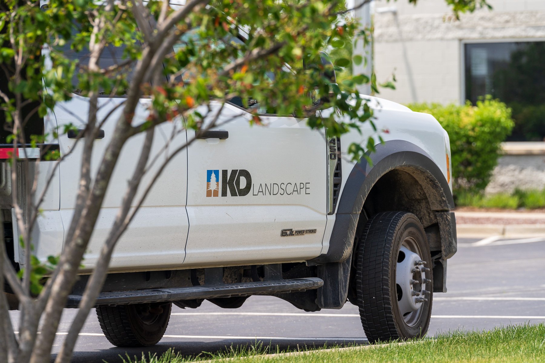crew truck maintenance tree parking lot